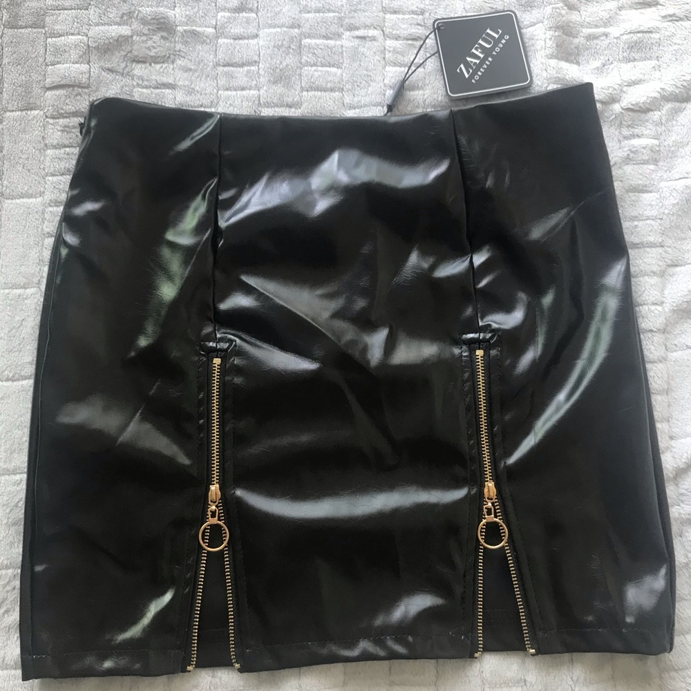 Pleather mini skirt with zipper detail